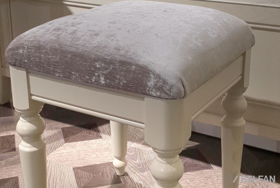 Банкетка "Лика" (маленькая) массив и шпон дуба 2