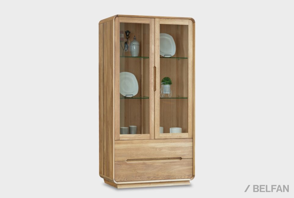Витрина 2-х дверная "Монблан" массив дуба 2