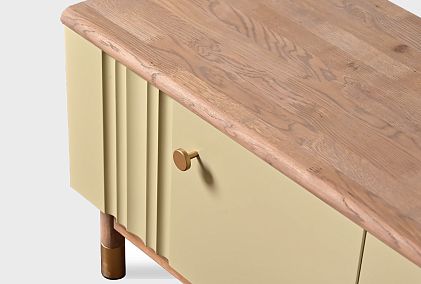 Тумба под ТВ "Меридиан" 180