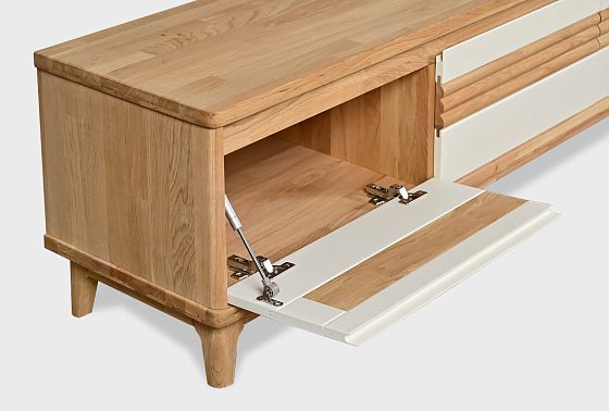 Тумба под ТВ "Уоллстрит" 170 массив дуба, МДФ 6