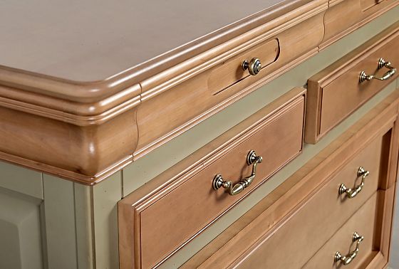 Комод "Оливия" массив и шпон ольхи 13