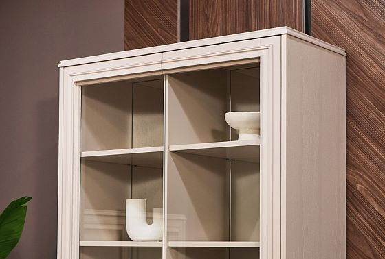 Витрина 2-х дв. "Сакраменто" массив и шпон дуба, МДФ 5