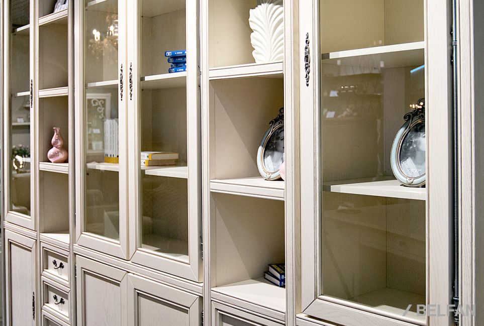 Стеллаж 1-но дверный "Тэфи" (левый) массив и шпон дуба 3