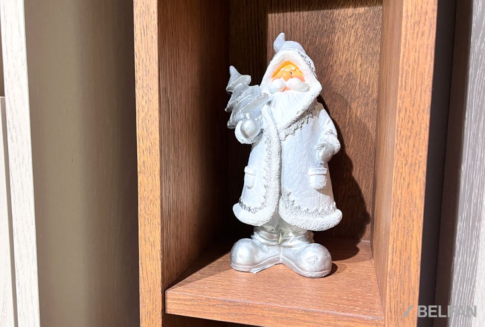 Стеллаж настенный "Сакраменто" МДФ, шпон дуба 2