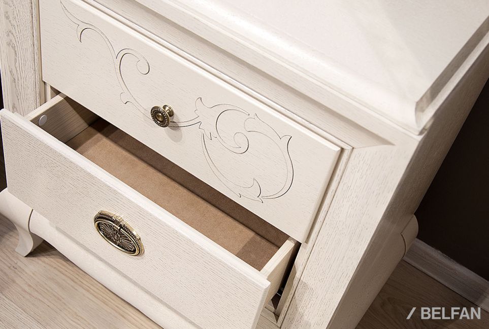 Тумба прикроватная "Соната" (декор) массив и шпон дуба 5