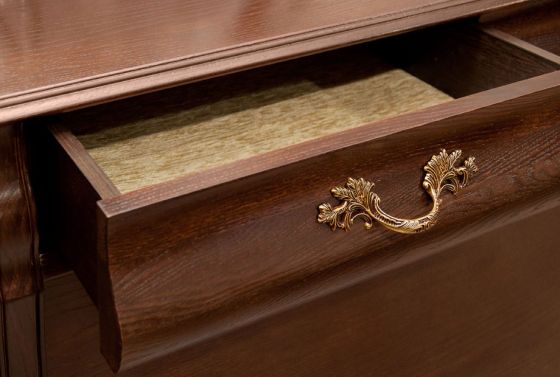 (Оскар) Ящики с качественными направляющими и доводчиками