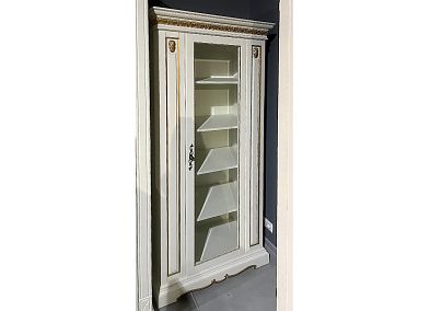 Шкаф для книг 1-но дв."Милана" 8/1 (правый)