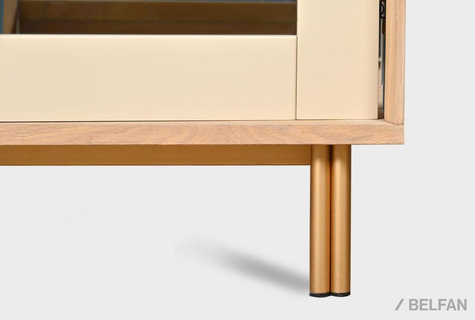 Витрина 1-но дверная «Авеню» (правая) шпон дуба, МДФ, металл 9