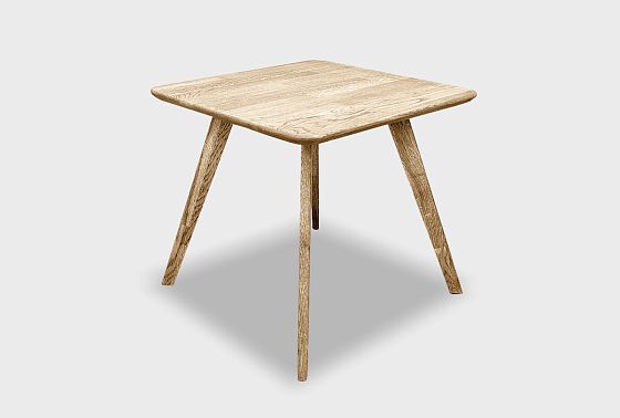 Стол журнальный "Арт" квадратный 262 массив дуба 2