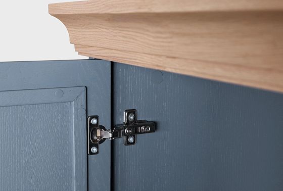 Шкаф настенный "Стюарт" (левый) массив и шпон дуба 10