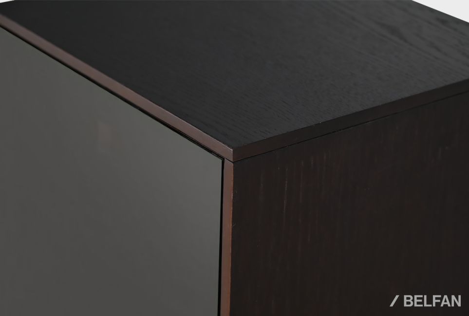 Шкаф настенный с зеркалом "Монреаль" (правый) шпон дуба, МДФ 2