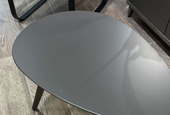 Стол журнальный "Уоллстрит" капля 266 массив дуба, МДФ 2