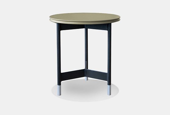 Стол журнальный "Сакраменто" (прикроватный) МДФ, шпон дуба, металл 2