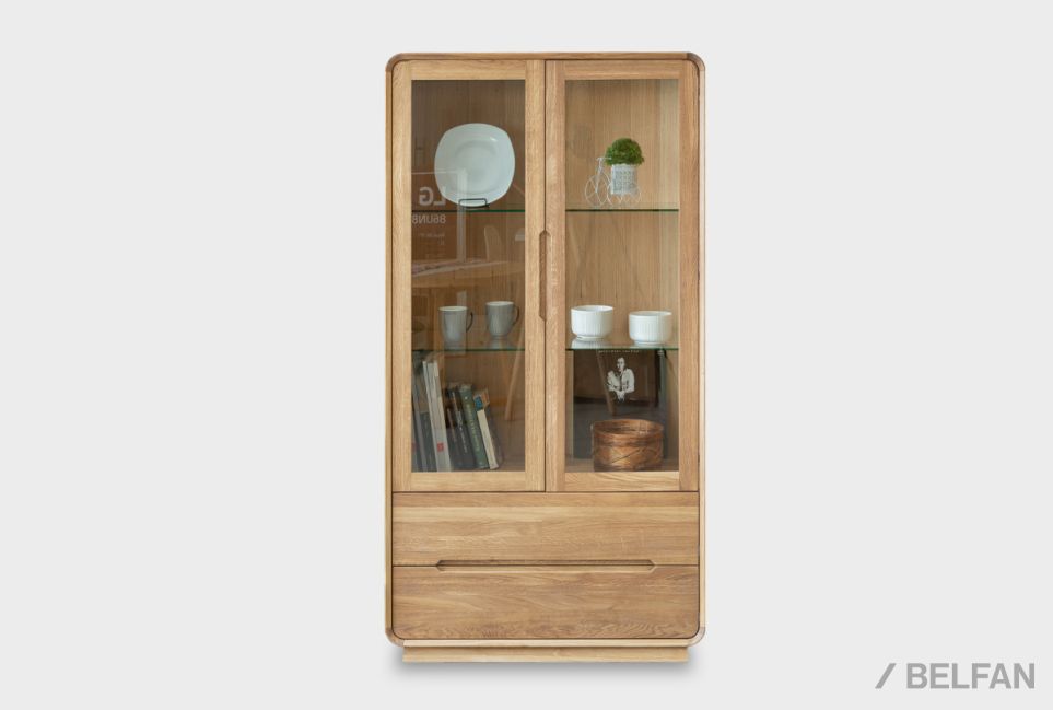 Витрина 2-х дверная "Монблан" массив дуба 3