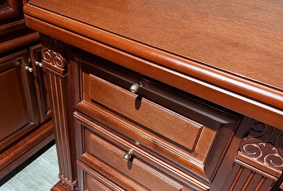 Стол компьютерный "Престиж" массив и шпон берёзы 3