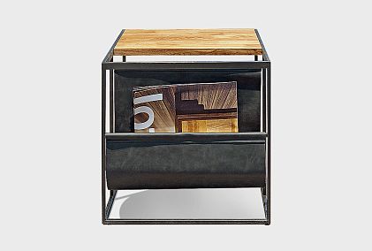 Стол журнальный "Арт" c газетницей