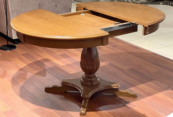 Стол обеденный "Полонез" (круглый) массив и шпон дуба 3