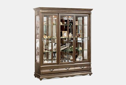 Шкаф с витриной 3-х дверный "Тэфи"