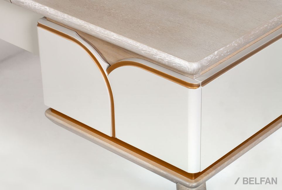 Стол туалетный "Алекса" массив и шпон дуба, МДФ 5