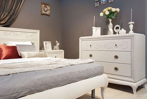 Комод "Соната" (декор) массив и шпон дуба 7