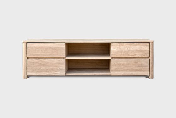 Тумба под ТВ "Норд" массив дуба 4