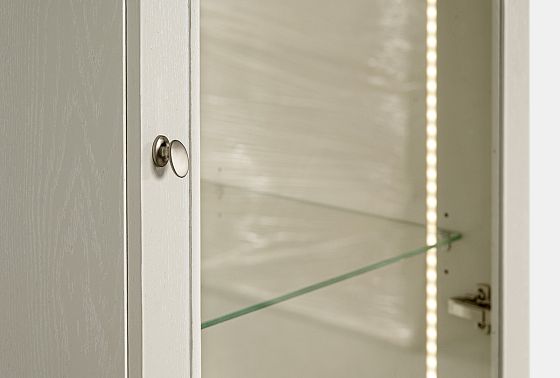 Шкаф с витриной 1-но дв. "Коста" правый (подсветка) массив и шпон дуба 5