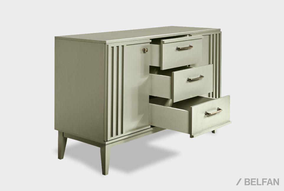 Тумба 3-х секционная "Чикаго" массив и шпон дуба 7