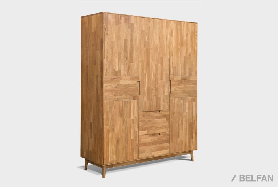 Шкаф для одежды 3-х дверный "Ирвинг" массив дуба 2