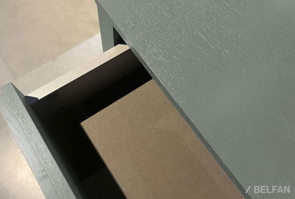 Стол письменный "Чикаго" (2 тумбы) массив и шпон дуба 2