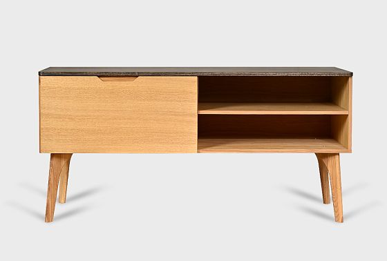 Тумба под ТВ "Элва" 1500 массив и шпон дуба 8