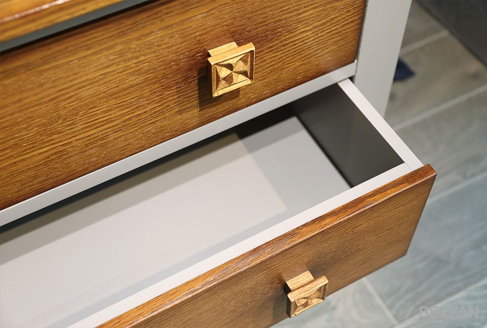 Комод "Бриансон" массив и шпон дуба, МДФ 5