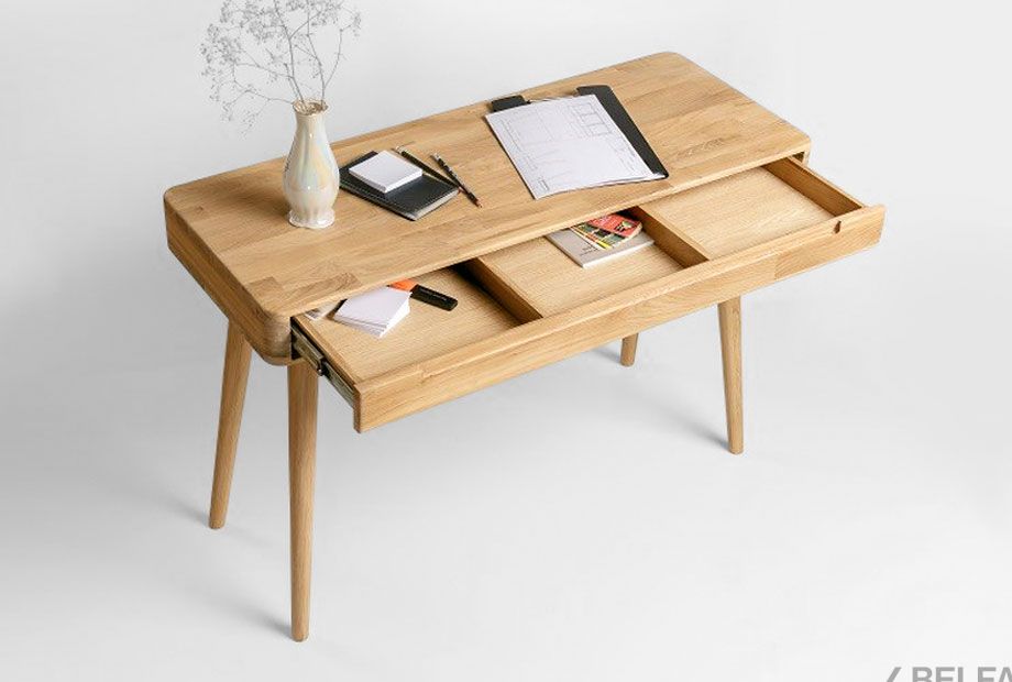 Стол туалетный "Ирвинг" массив дуба 1