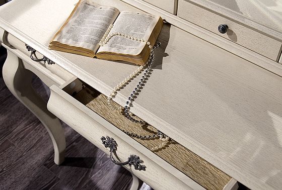 Стол туалетный "Тэфи" массив и шпон дуба 5