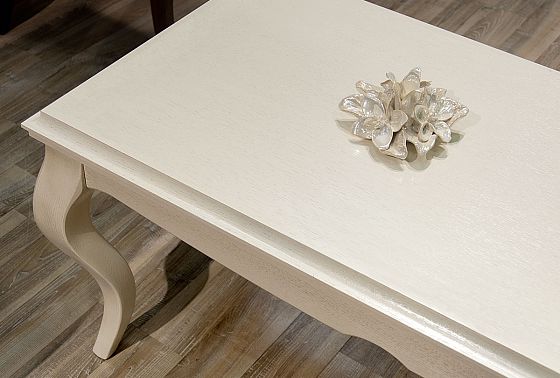 Стол журнальный "Соната" массив и шпон дуба 7