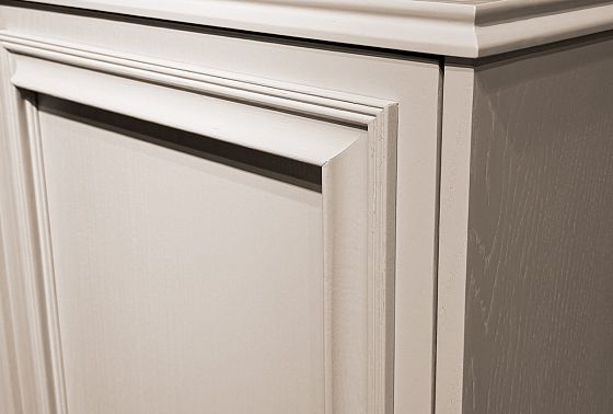 Тумба высокая "Сакраменто" массив и шпон дуба, МДФ 5