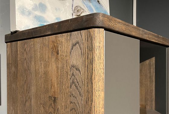 Шкаф с витриной 1-но дверный "Уоллстрит" (левый) массив дуба, МДФ 6