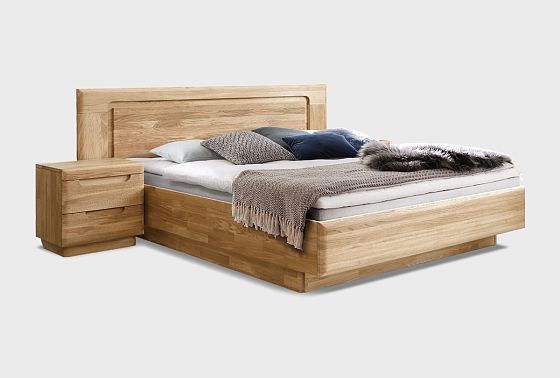 Кровать "Бремен" массив дуба 8