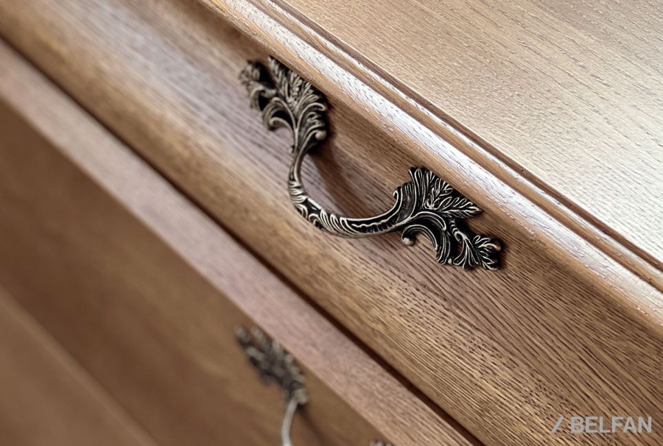 Комод "Тэфи" массив и шпон дуба 7