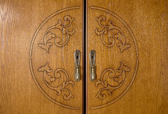 Шкаф навесной 4-х секционный "Соната" (без декора) массив и шпон дуба 4