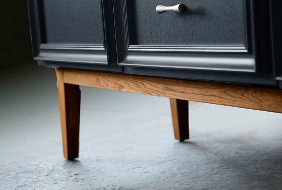 Тумба "Сакраменто" 3 (с ящиками) массив и шпон дуба, МДФ 12