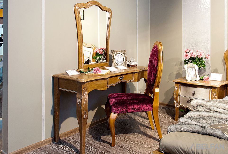 Зеркало к туалетному столу "Трио" массив и шпон дуба 4