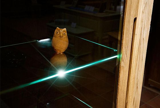 Шкаф с витриной 1-но секц. "Берген" (левый) массив и шпон дуба 4