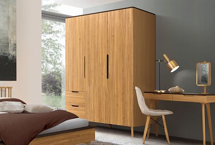 Шкаф для одежды 3-х дверный "Элва"