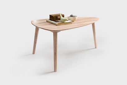 Стол журнальный "Арт" 70 (капля); белёный дуб