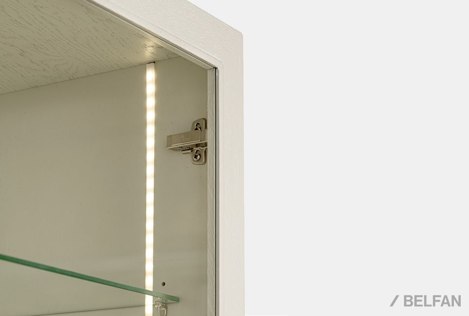 Шкаф с витриной 1-но дв. "Коста" правый (подсветка) массив и шпон дуба 3