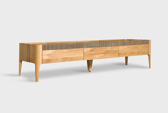 Тумба под ТВ "Бергамо" 170 массив дуба 10