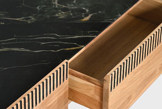 Тумба под ТВ "Бергамо" 170 массив дуба 10