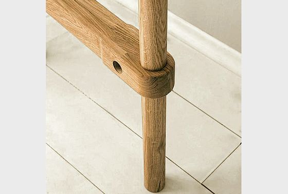 Вешалка напольная "Арт" (складная) массив дуба 6