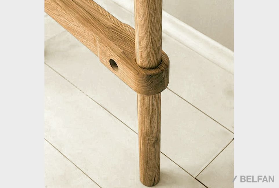 Вешалка напольная "Арт" (складная) массив дуба 5