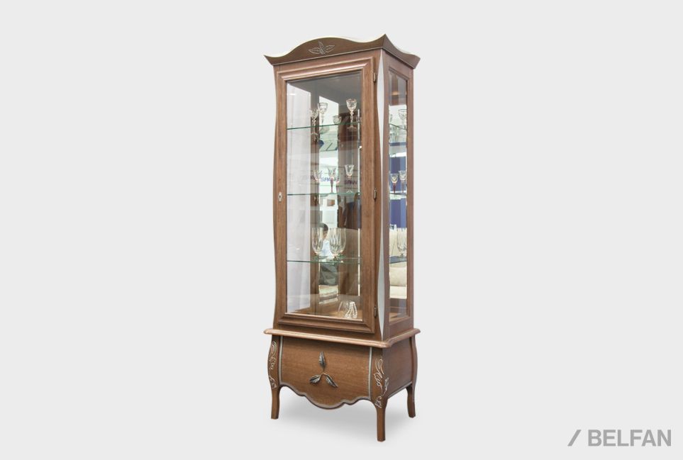 Шкаф с витриной 1-но дв. "Трио" (правый) массив и шпон дуба 1